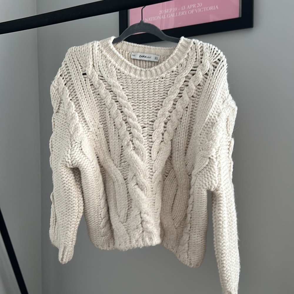Zara Cream Cable Knit Sweater